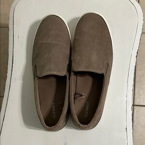 Old Navy Women’s Brown Slip-On Sneakers